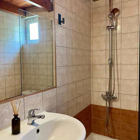 A & D * Patras
